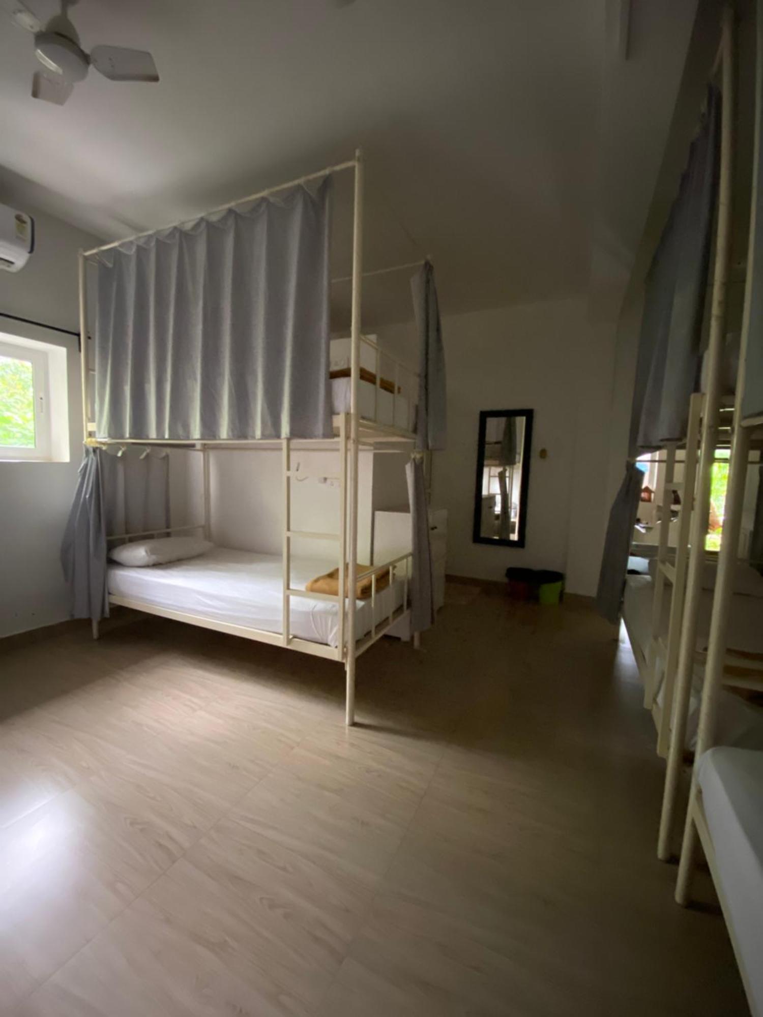 Hostel Mandala *